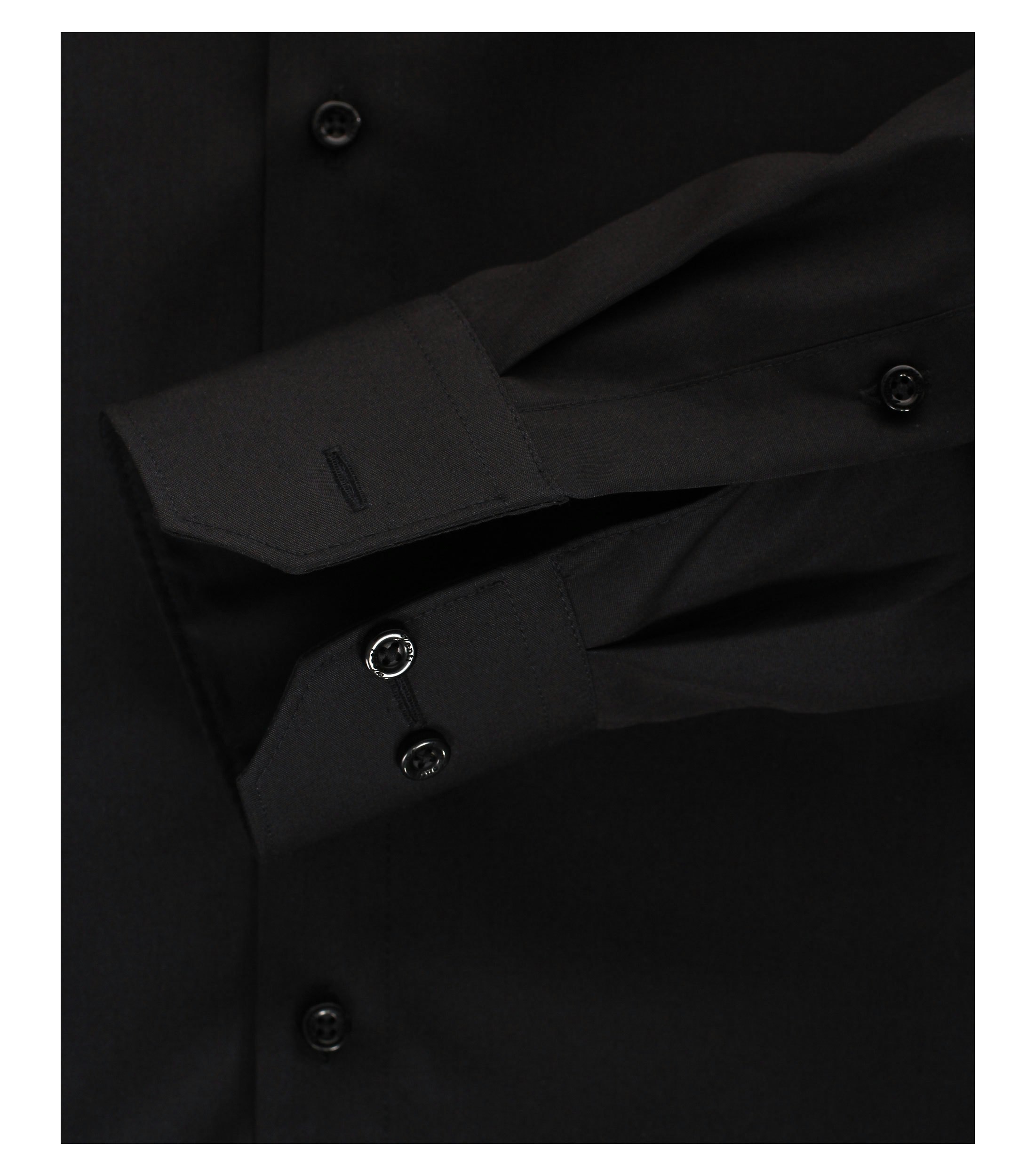 Ein Businesshemd im uni Muster in der Farbe Tiefschwarz