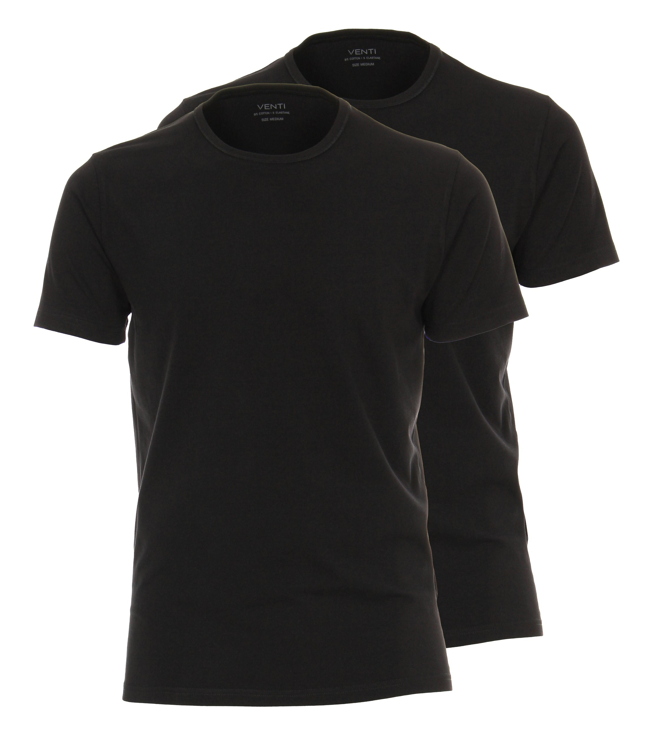Das Model trägt ein TShirt im uni Muster in der Farbe Schwarz