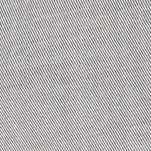 Das Model trägt ein Businesshemd im uni Muster in der Farbe Hellgrau