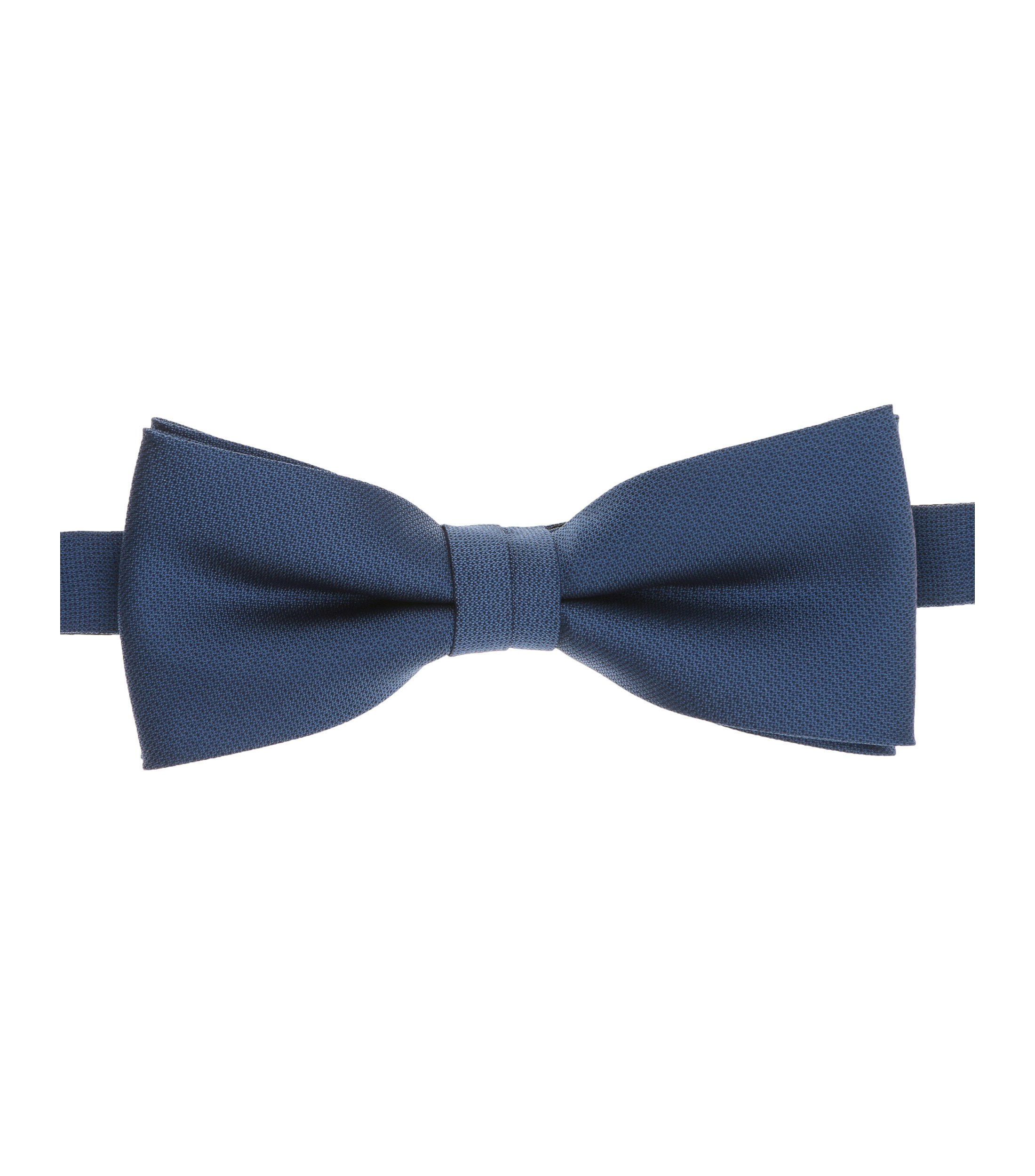 Mittelblau