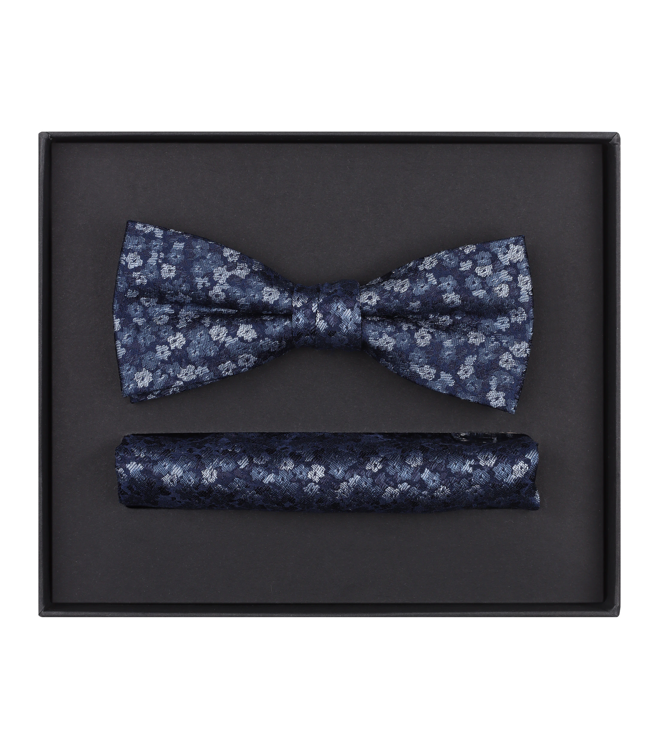 Accessoires im gemusterten Design in der Farbe sattes Dunkelblau