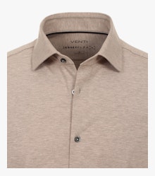 Ein Businesshemd im uni Muster in der Farbe Beige