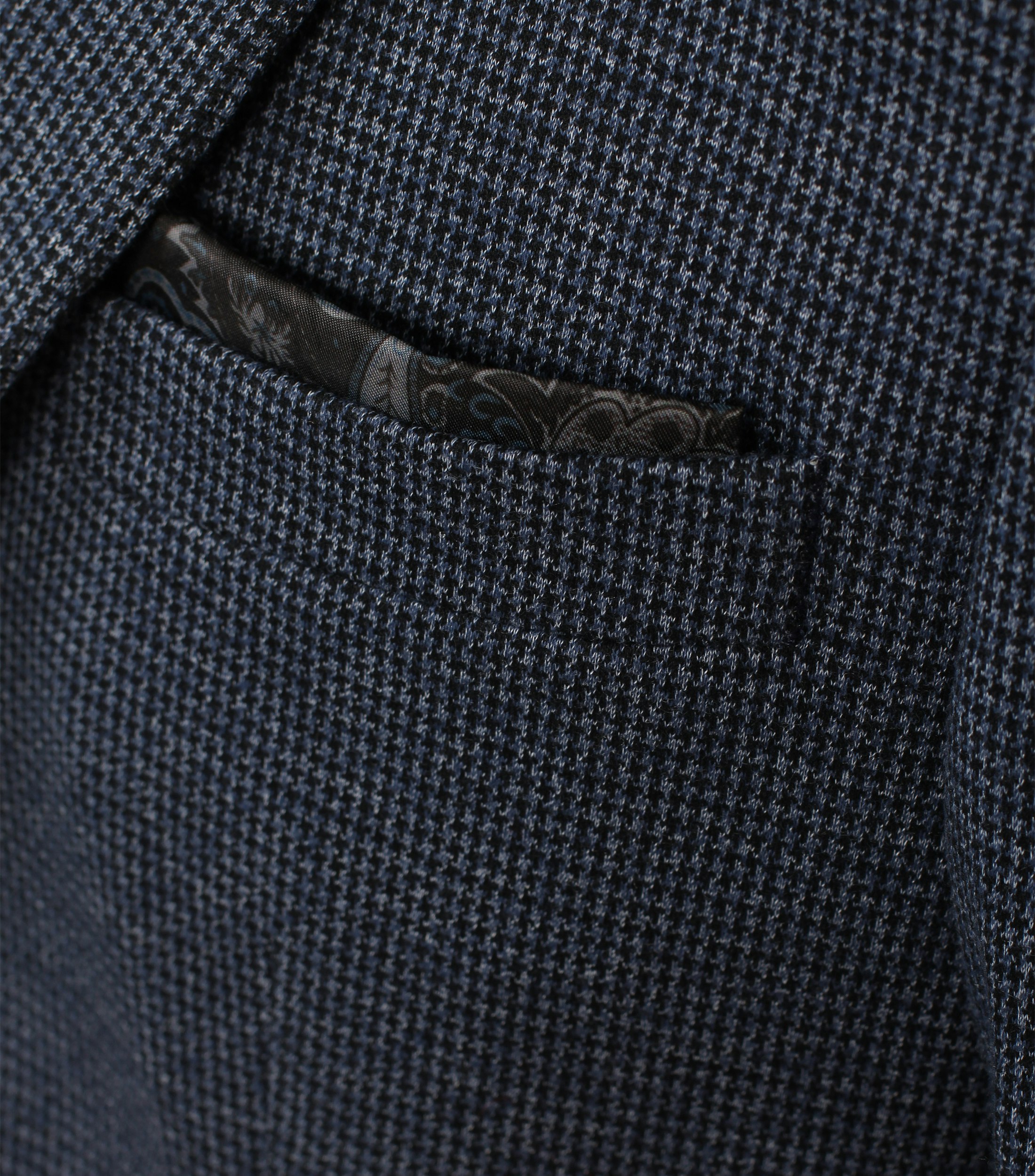 Ein Sakko im uni Muster in der Farbe graues Dunkelblau