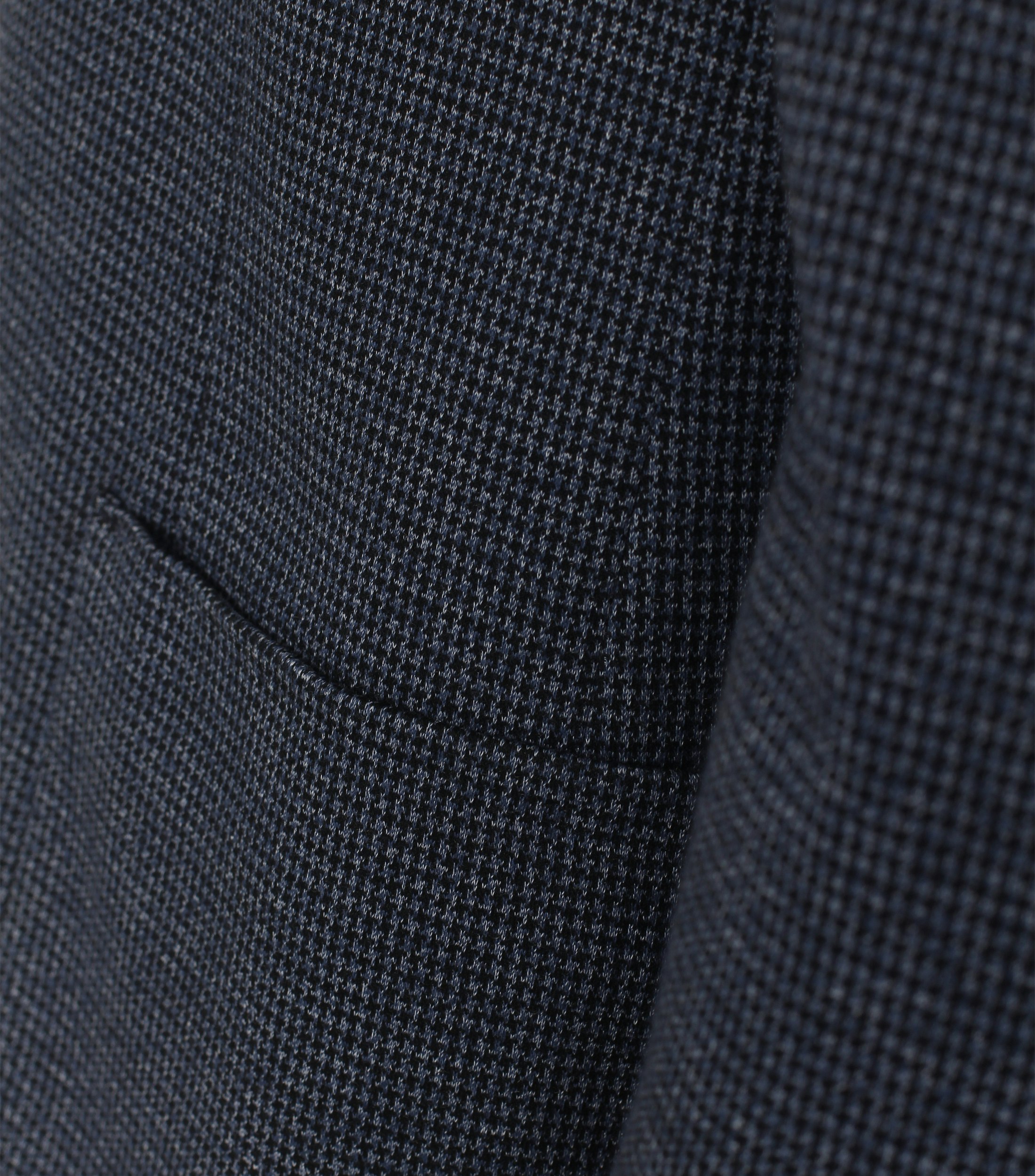 Ein Sakko im uni Muster in der Farbe graues Dunkelblau