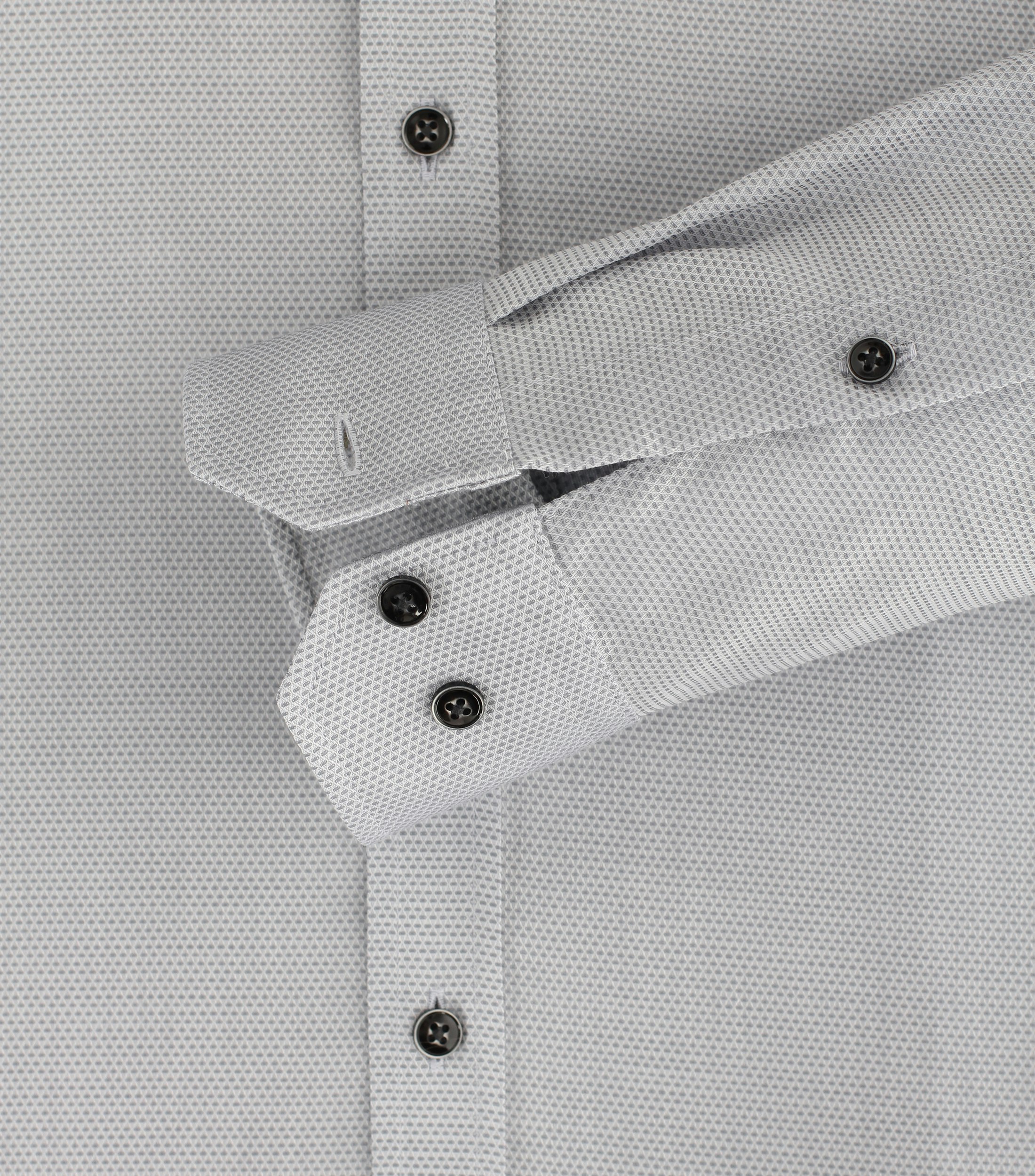 Ein Businesshemd im uni Muster in der Farbe Hellgrau