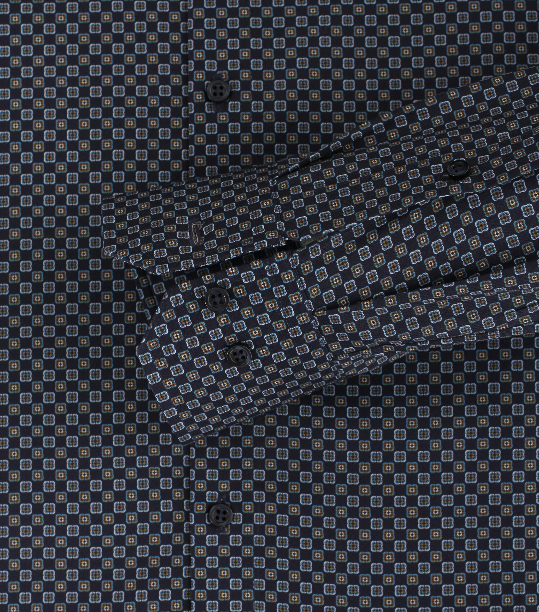 Ein Businesshemd im Print Muster in der Farbe Dunkelblau