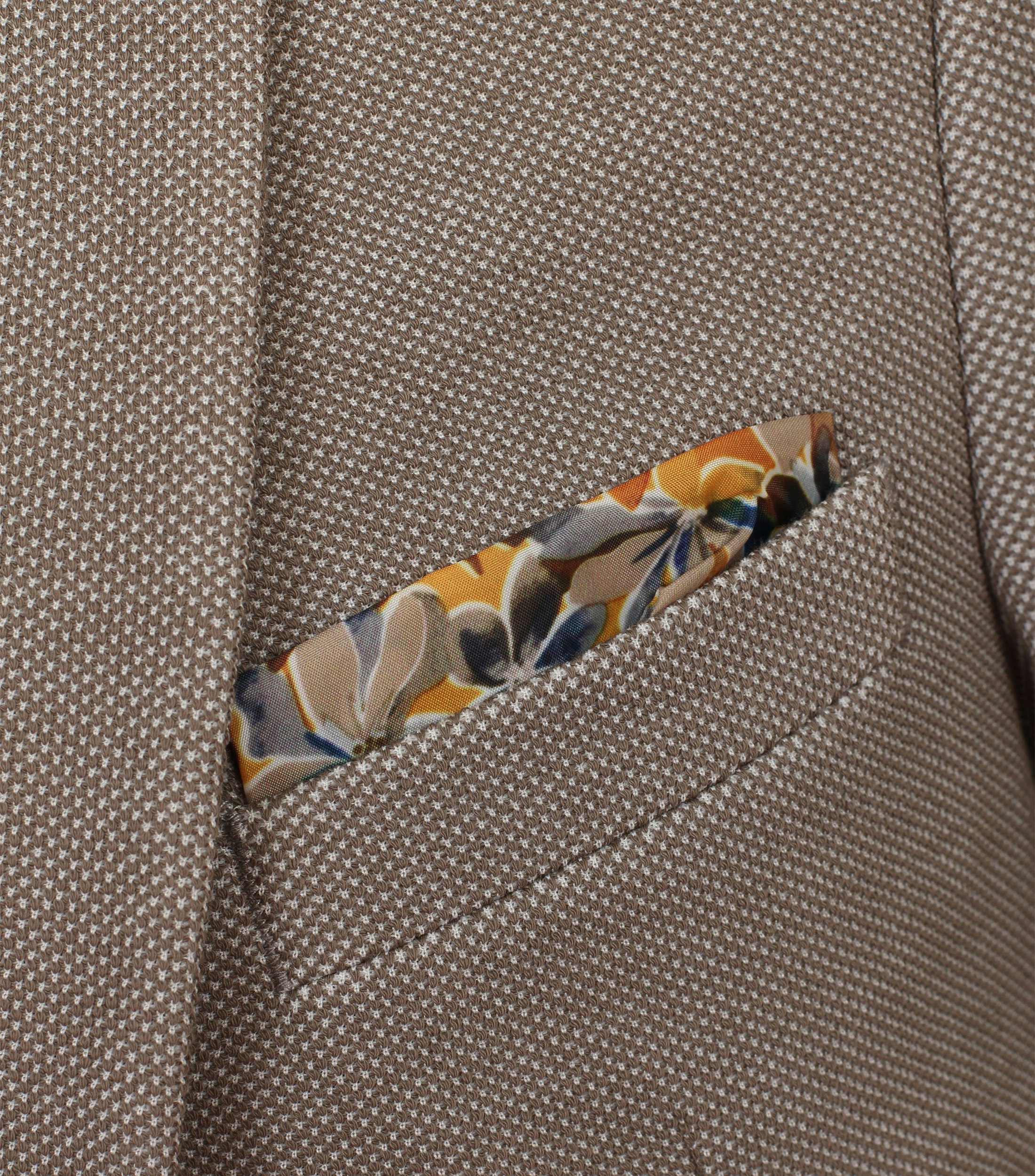 Ein Sakko im uni Muster in der Farbe Hellbraun