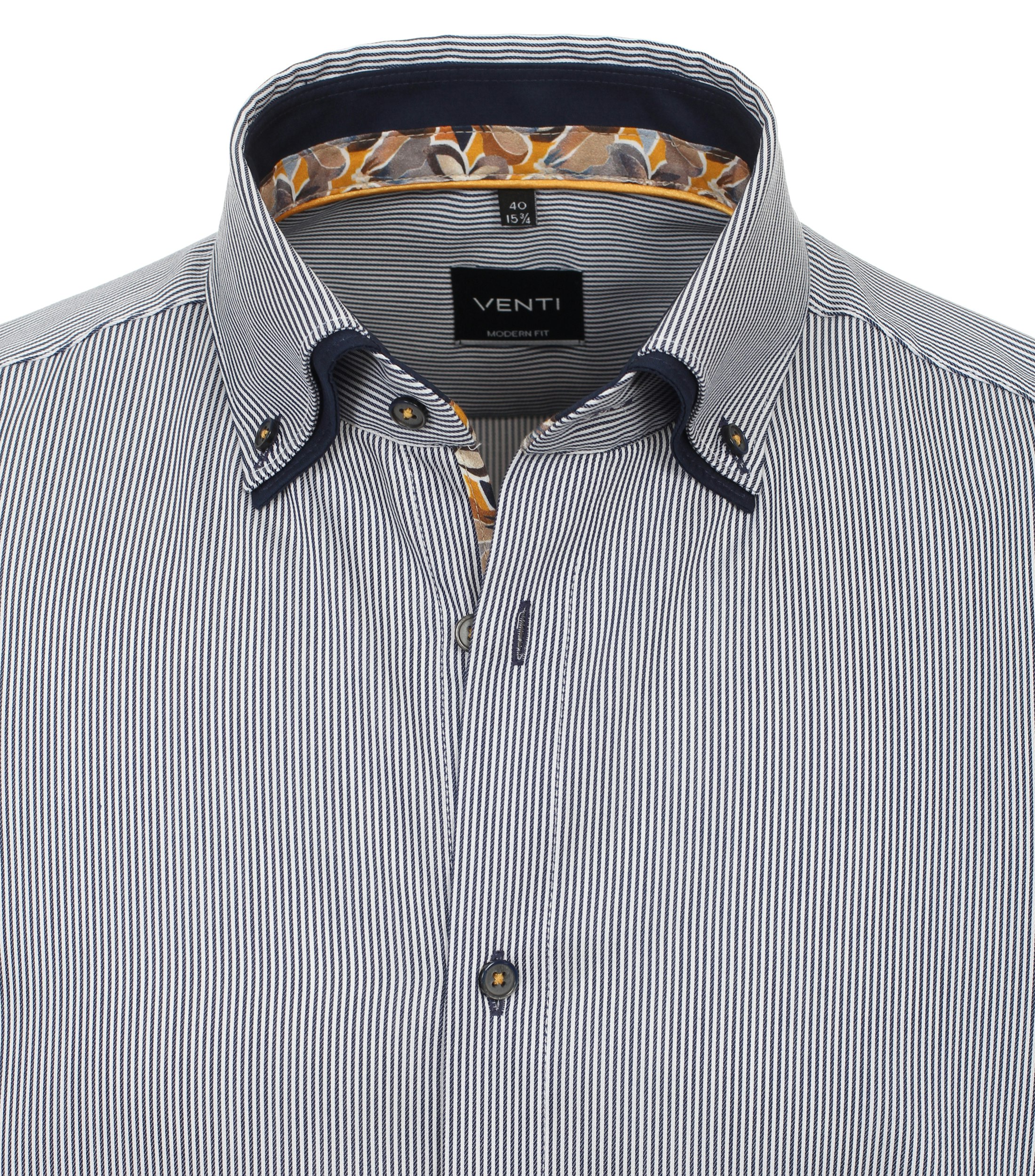 Ein Businesshemd im gestreift Muster in der Farbe Flieder