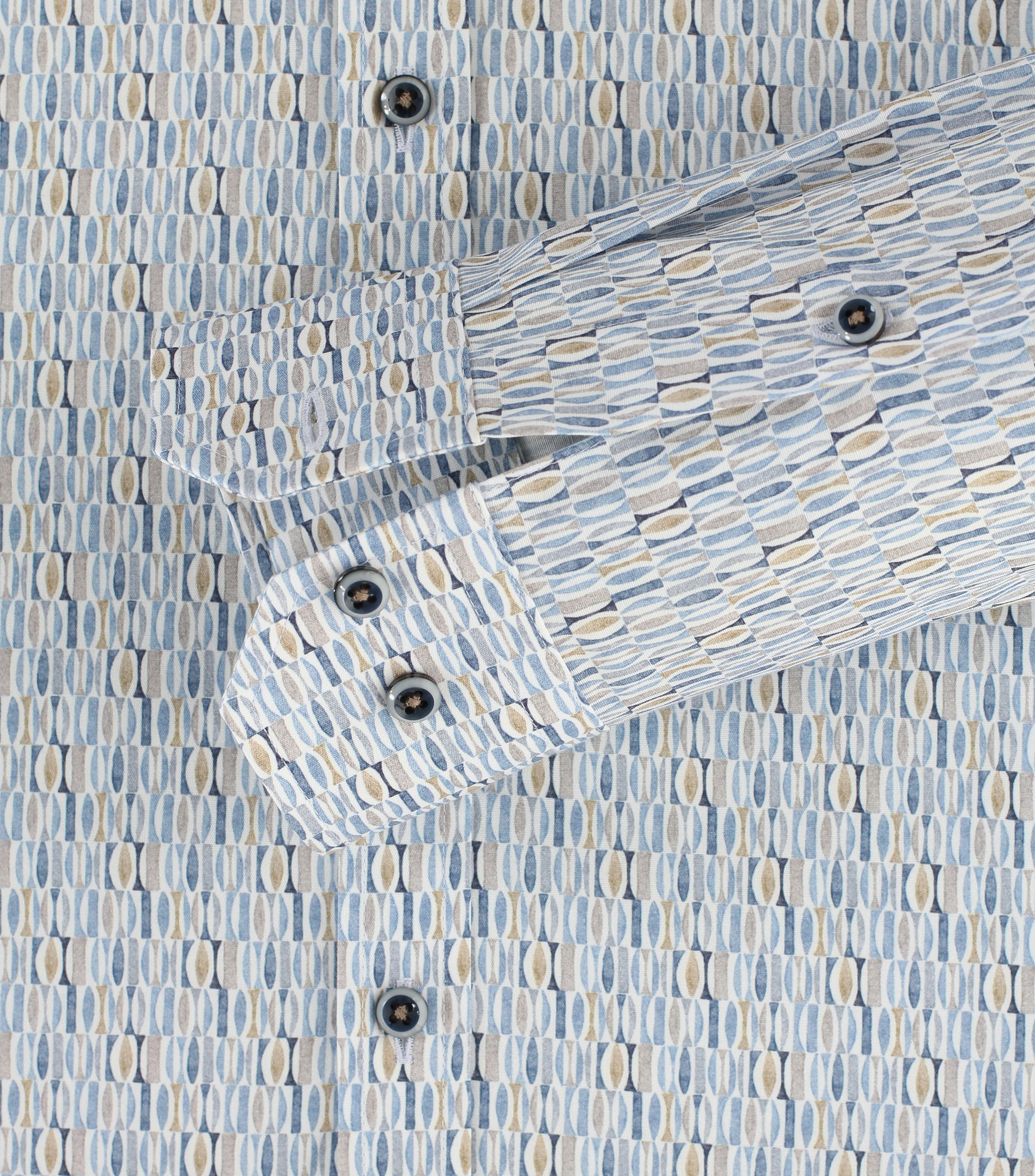 Ein Businesshemd im Print Muster in der Farbe Mittelblau