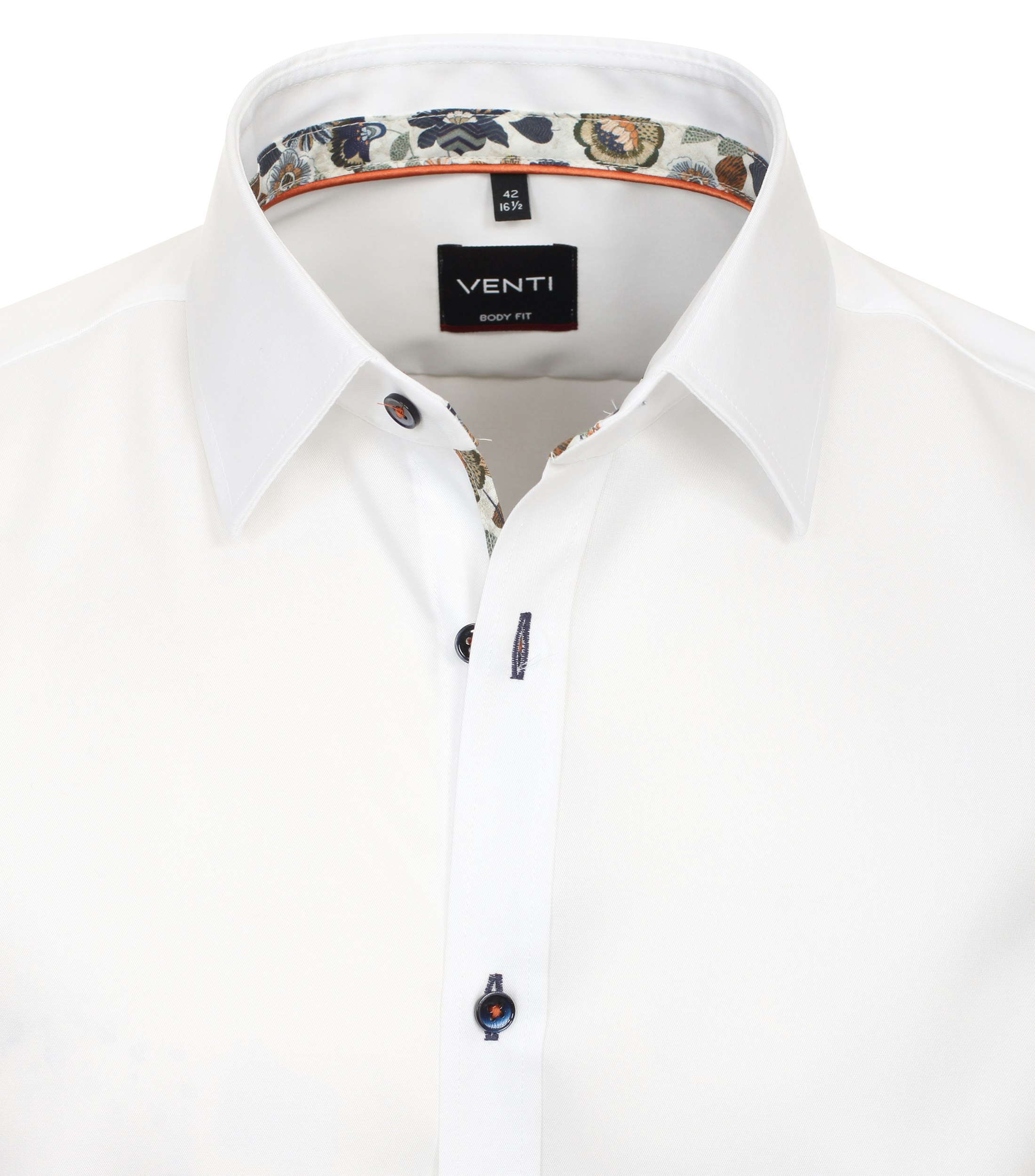 Ein Businesshemd im uni Muster in der Farbe Weiß