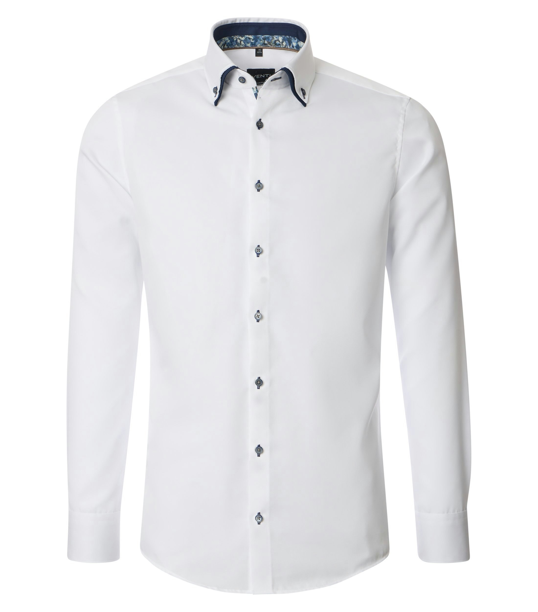 Ein Businesshemd im uni Muster in der Farbe Weiß