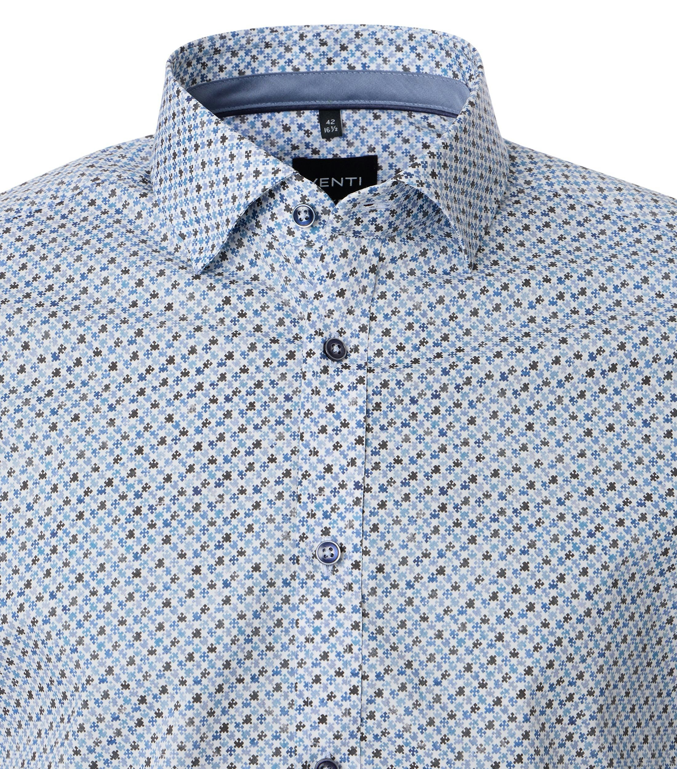 Ein Businesshemd im Print Muster in der Farbe Blau