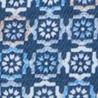 Ein Businesshemd im Print Muster in der Farbe Blau