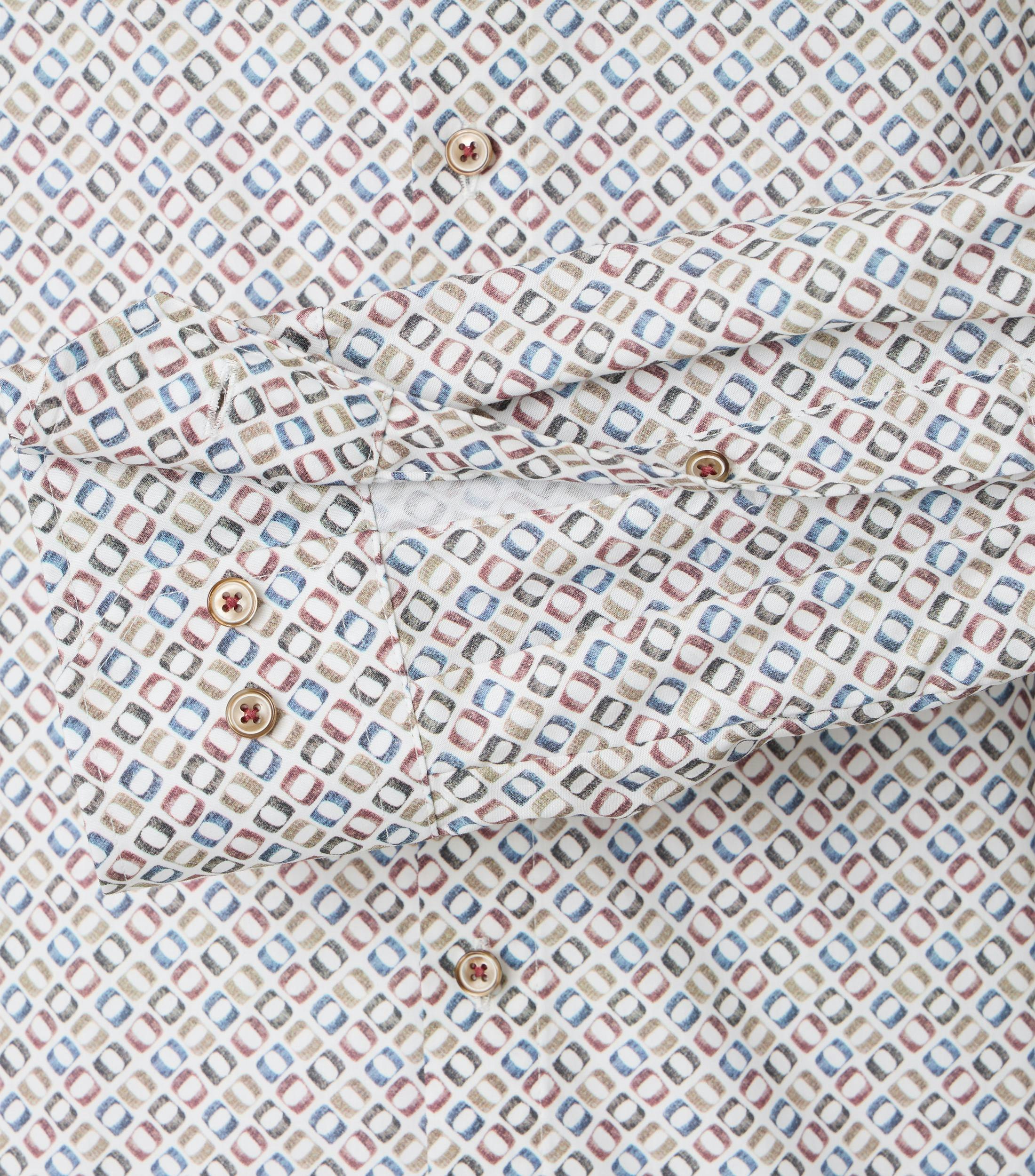 Ein Businesshemd im Print Muster in der Farbe Flieder