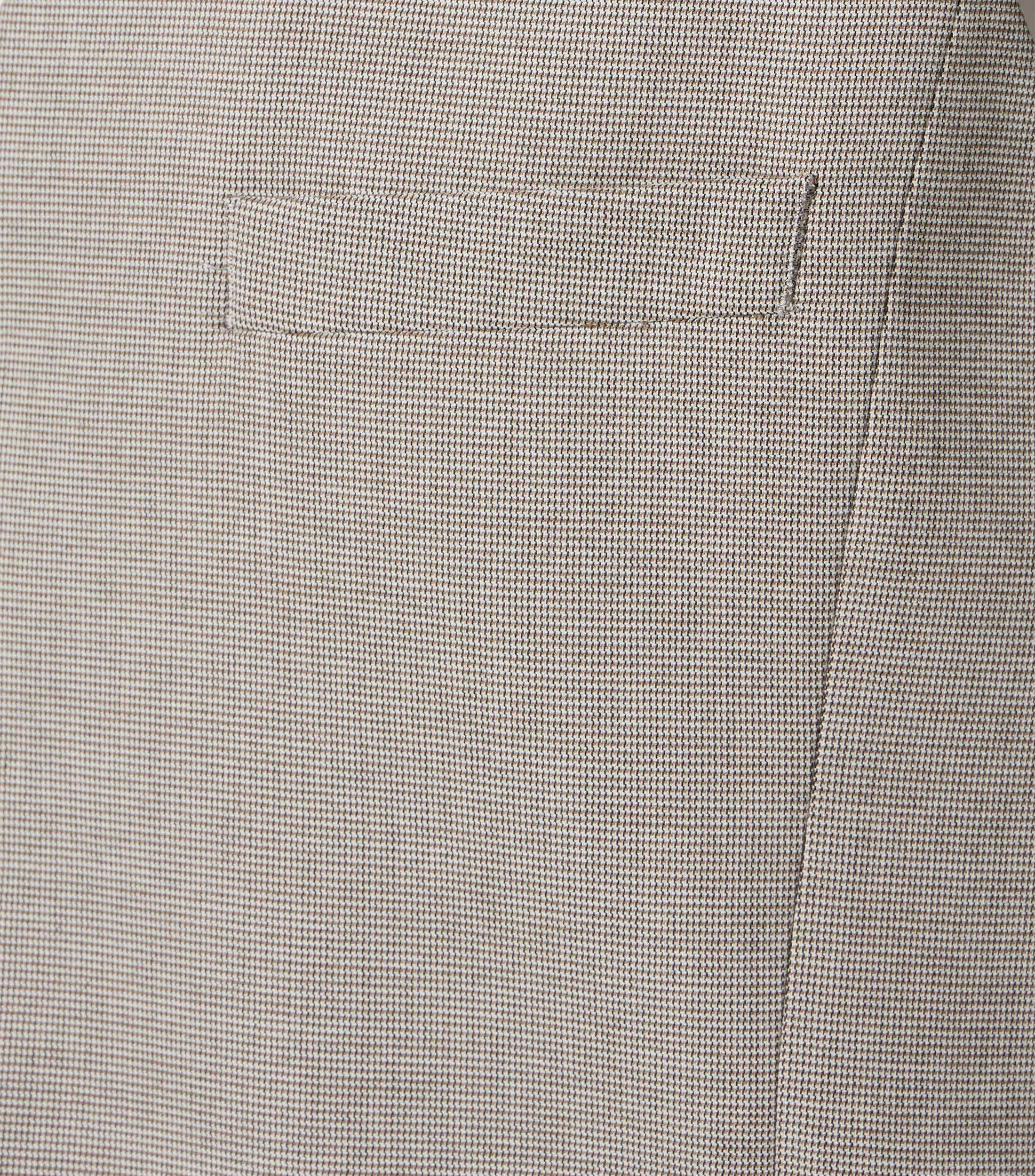 Ein Weste im uni Muster in der Farbe Beige