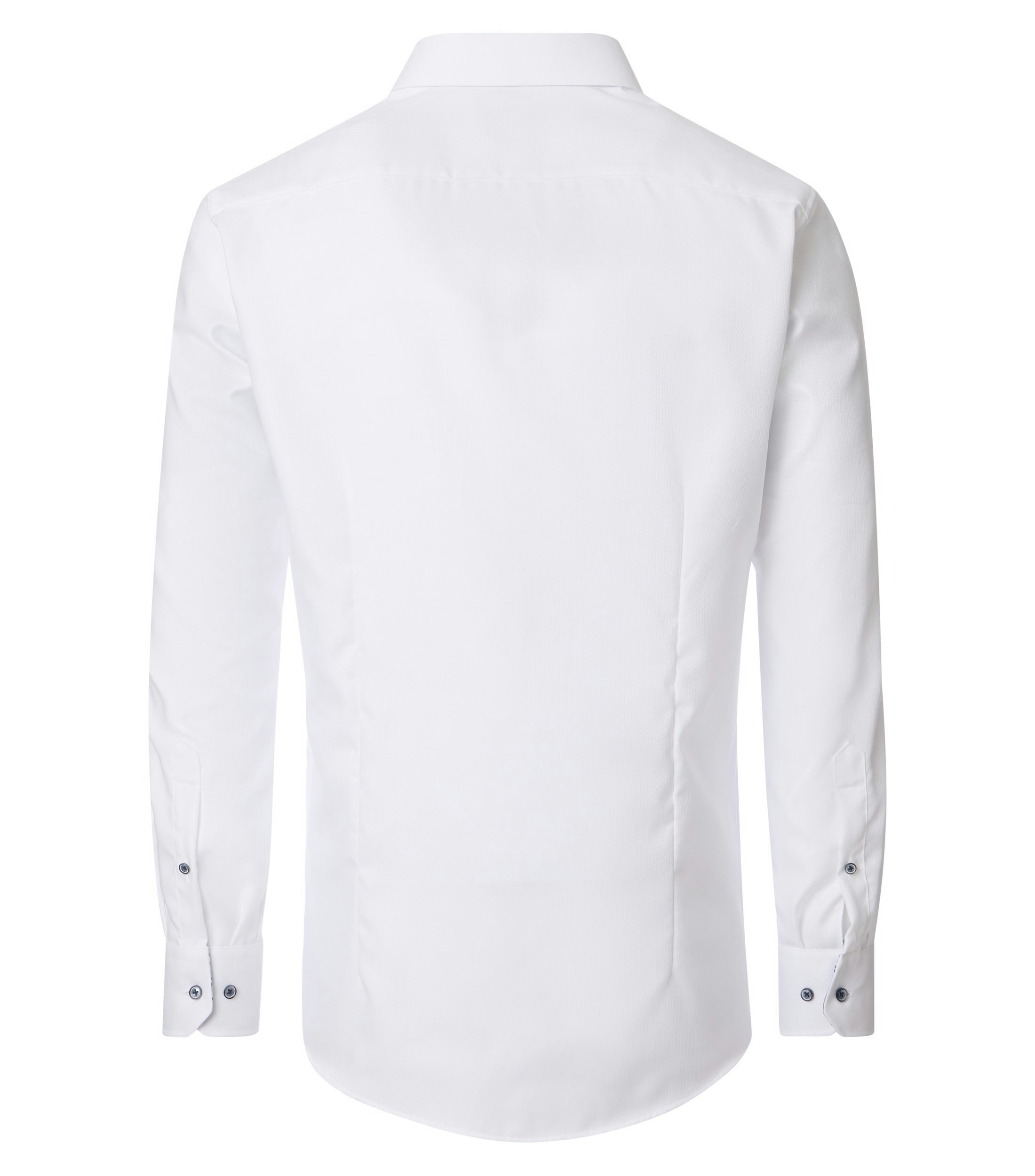 Das Model trägt ein Businesshemd im uni Muster in der Farbe Weiß