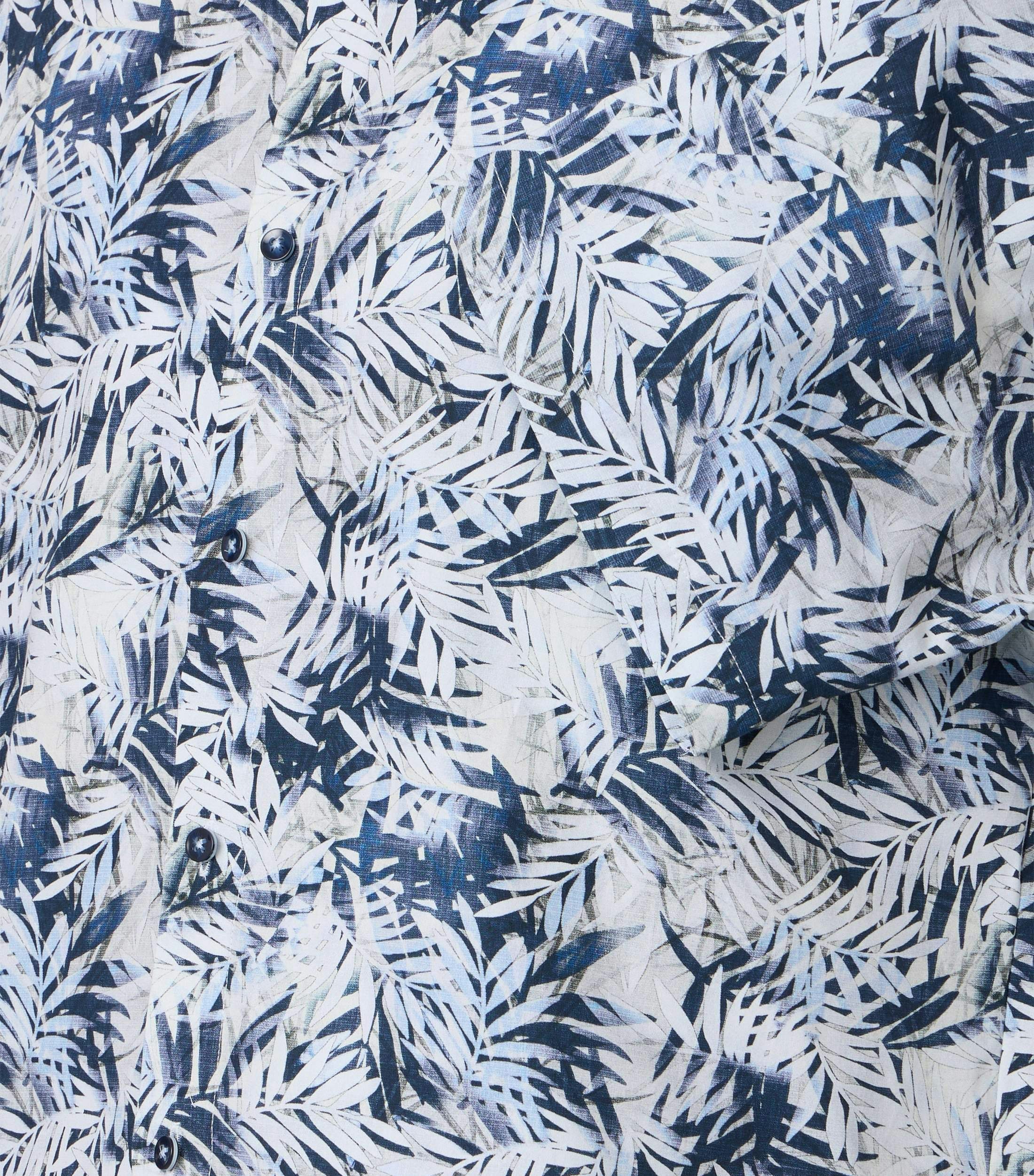 Ein Businesshemd im Print Muster in der Farbe Blau