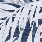 Ein Businesshemd im Print Muster in der Farbe Blau