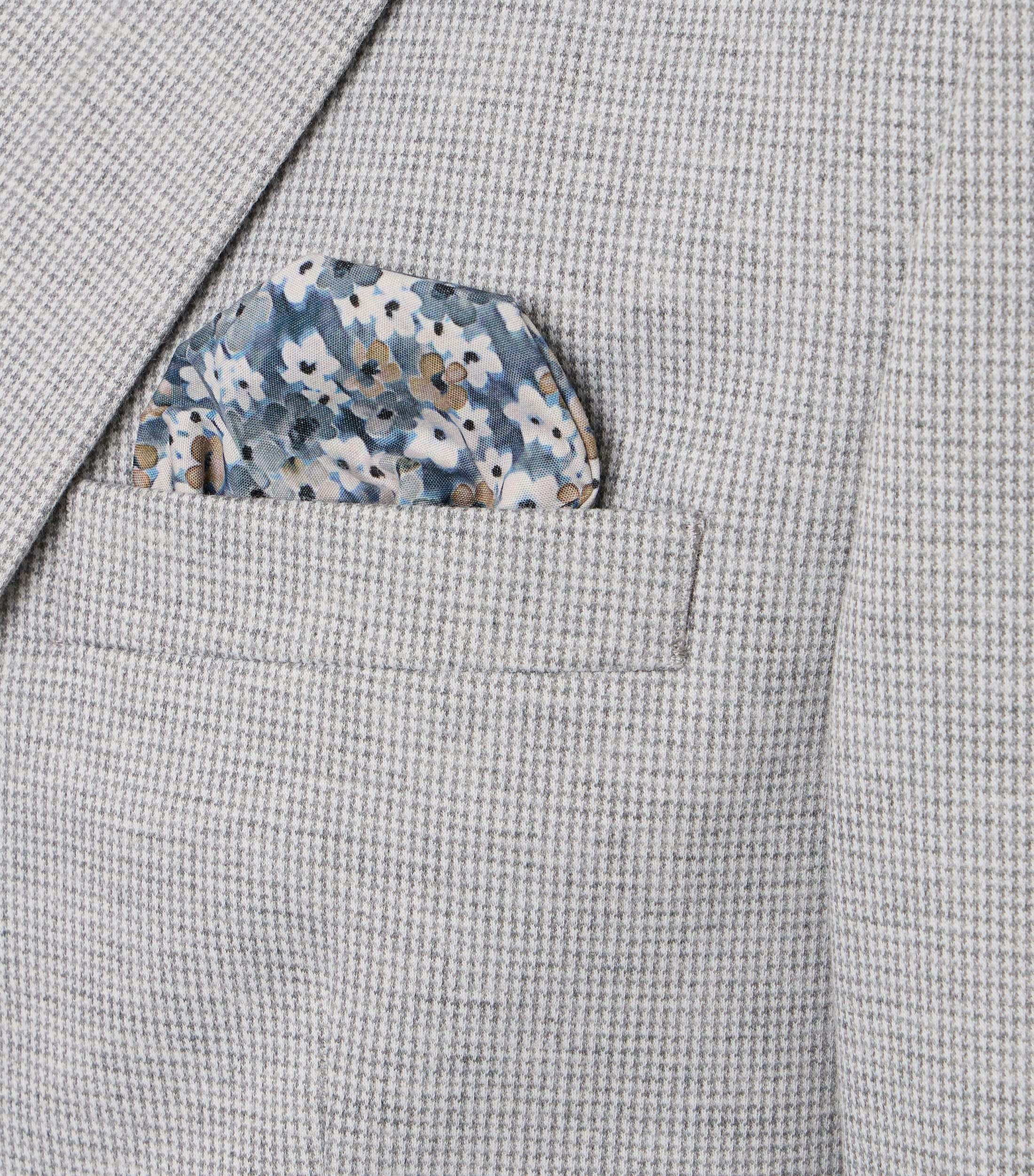 Ein Sakko im uni Muster in der Farbe Grau