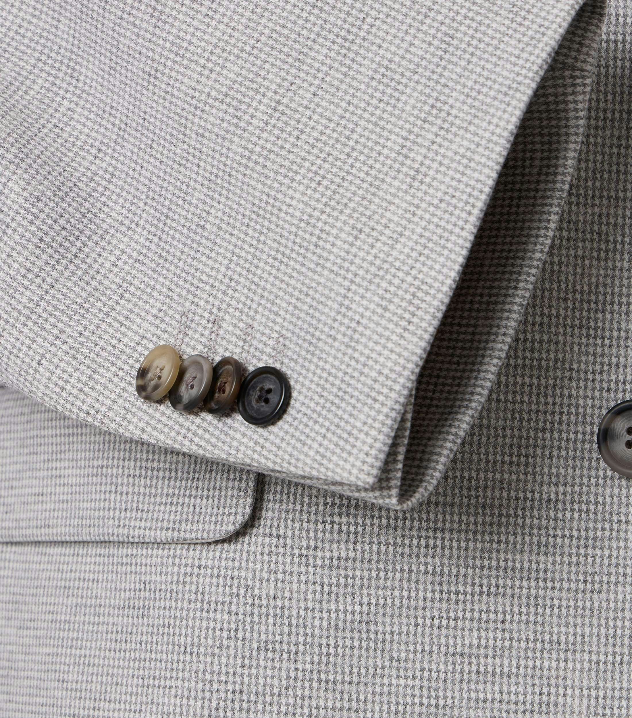 Ein Sakko im uni Muster in der Farbe Grau