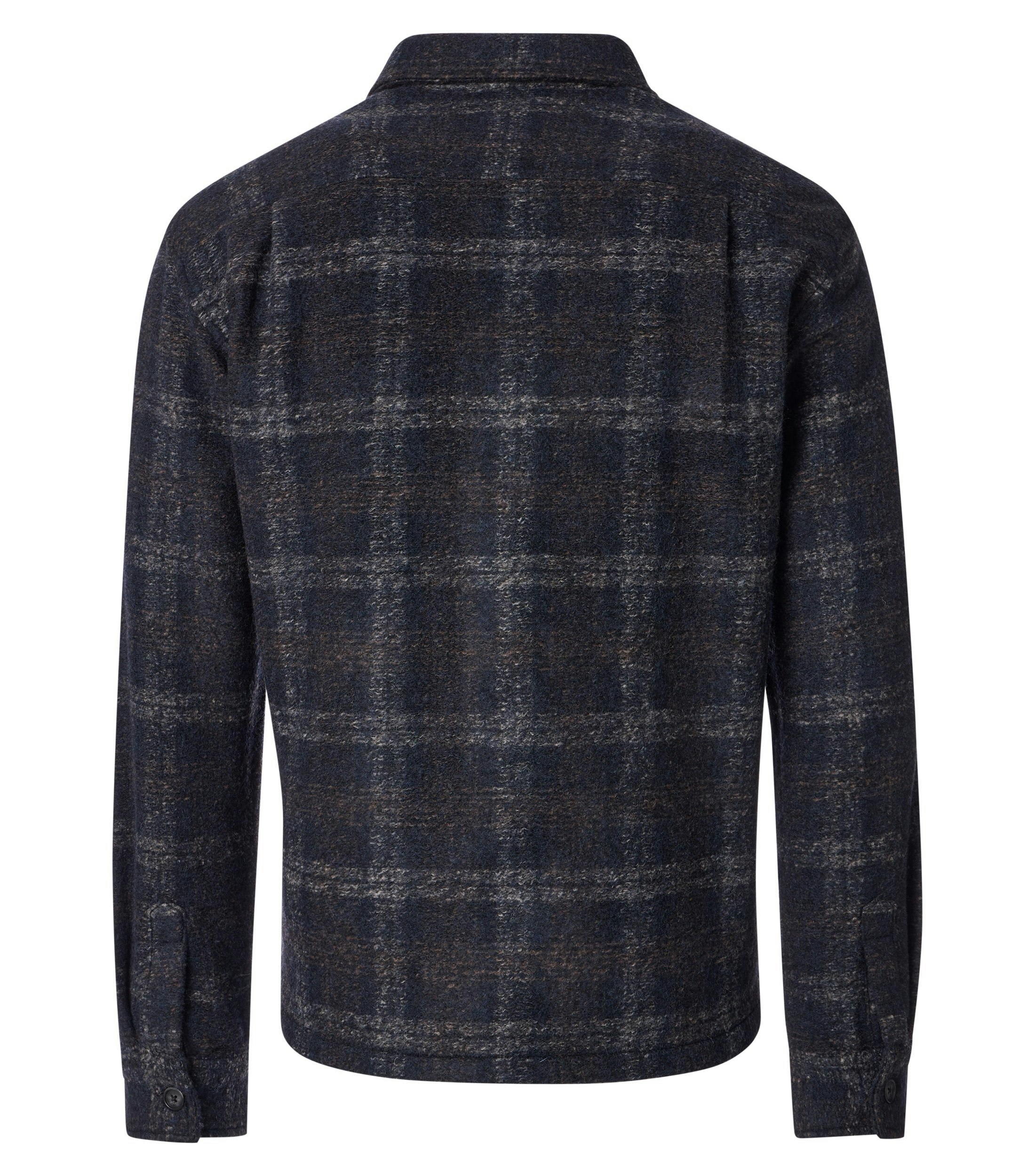 Ein Freizeithemd im uni Muster in der Farbe Blau