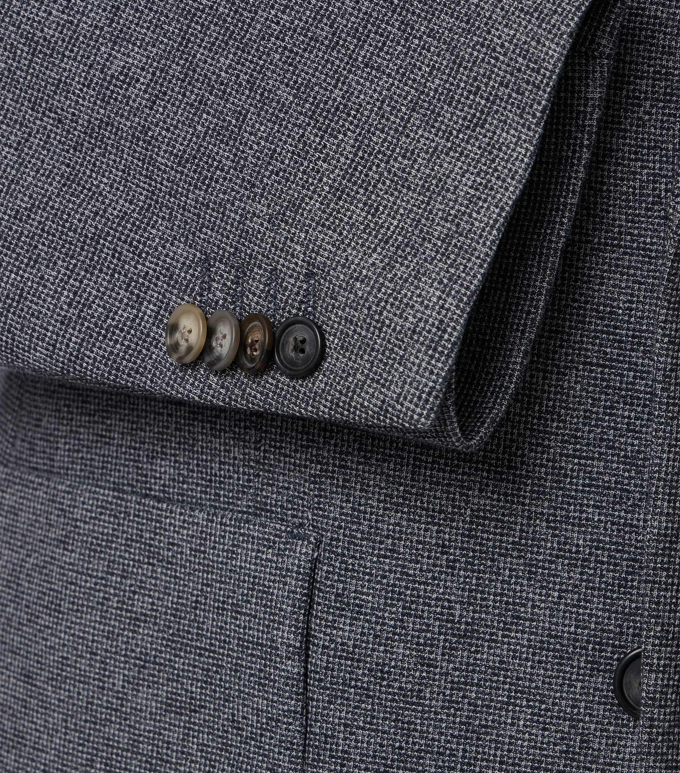 Ein Sakko im uni Muster in der Farbe Blau