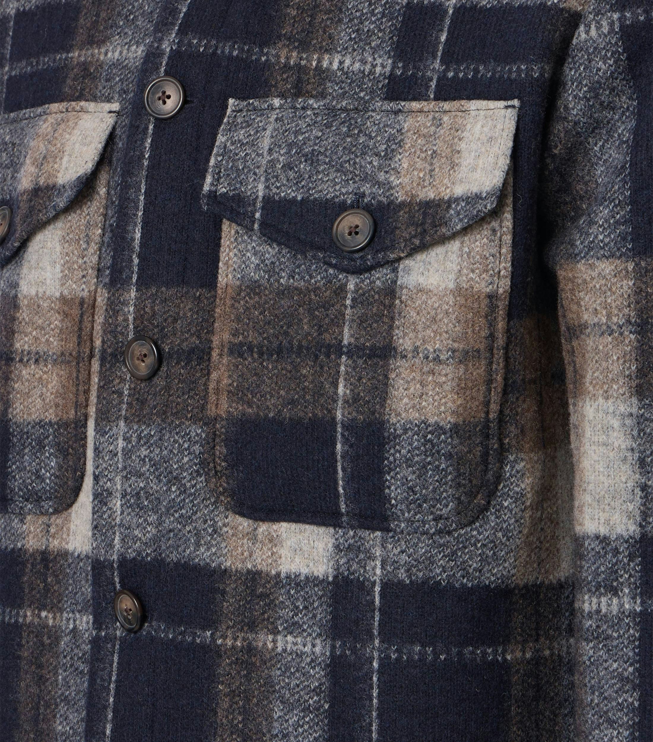 Hemdjacke im karierten Muster in der Farbe Blau
