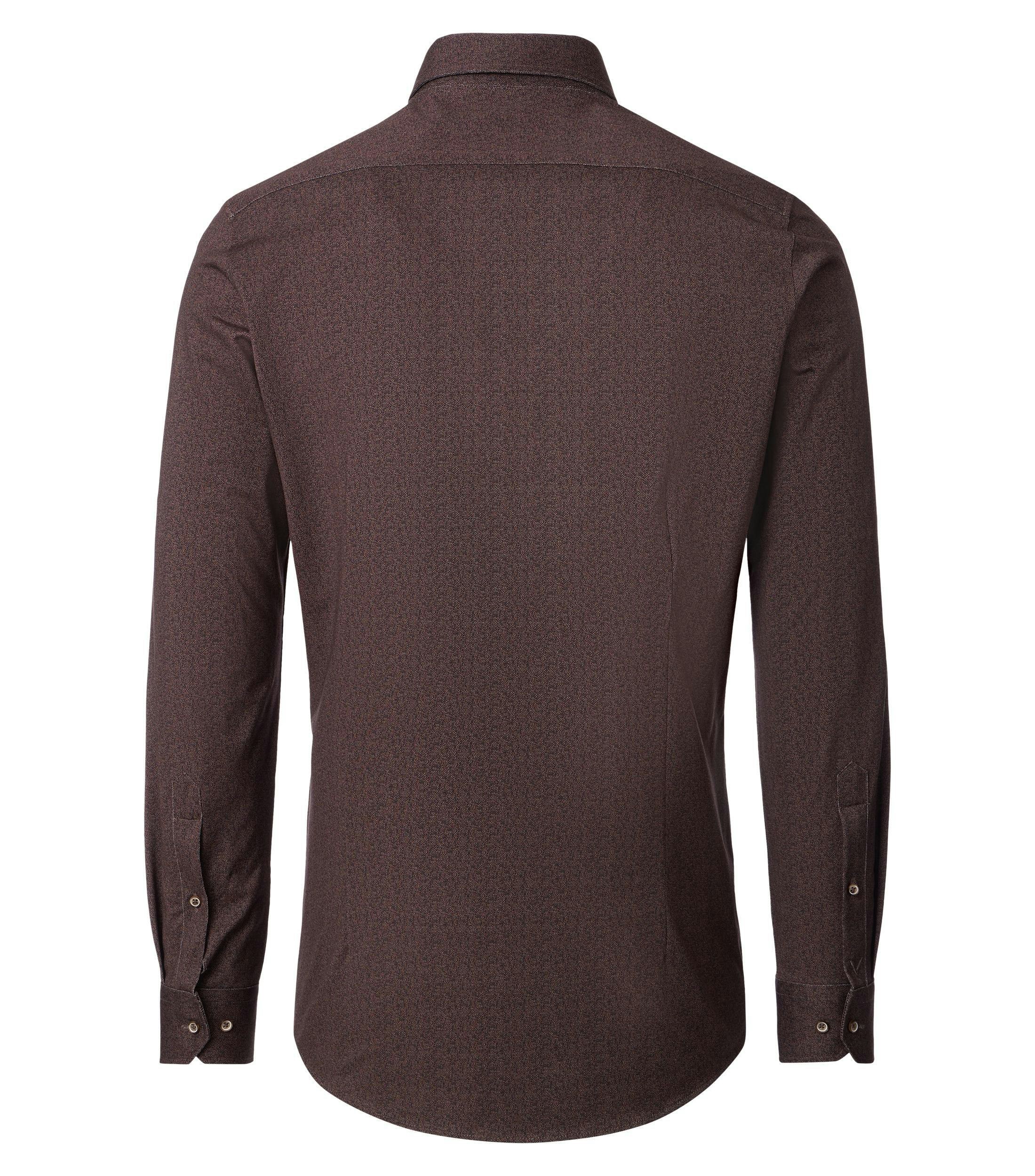 Ein Businesshemd im Print Muster in der Farbe Braun