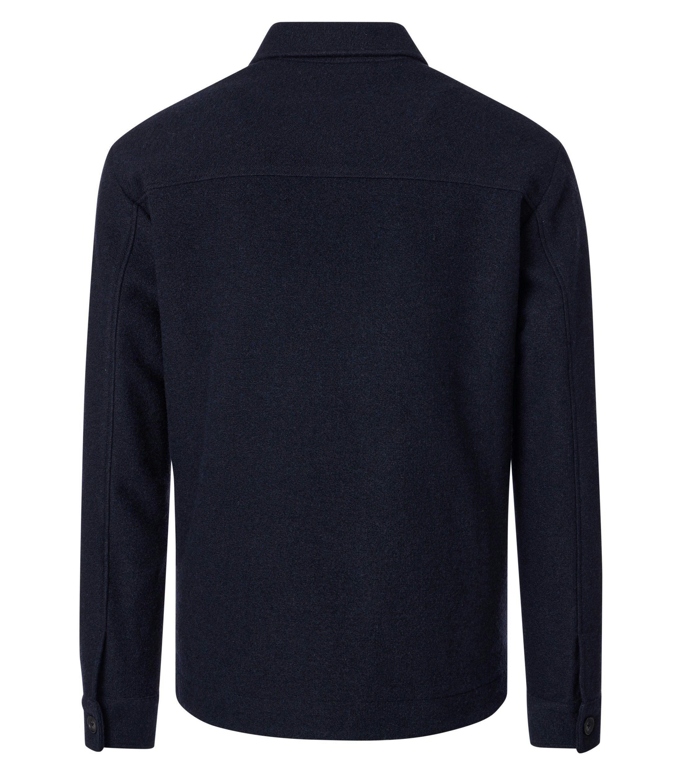 Ein Businesshemd im uni Muster in der Farbe Dunkelblau