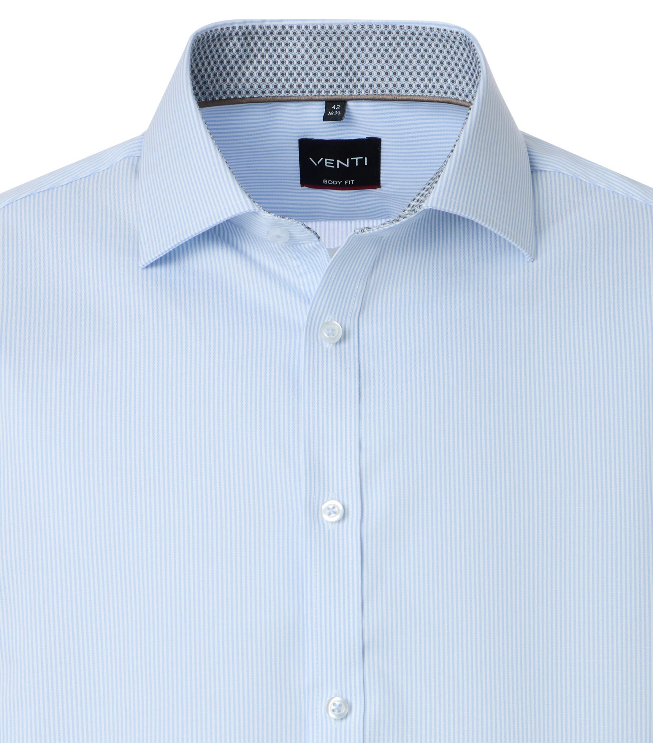 Ein Businesshemd im gestreift Muster in der Farbe Hellblau