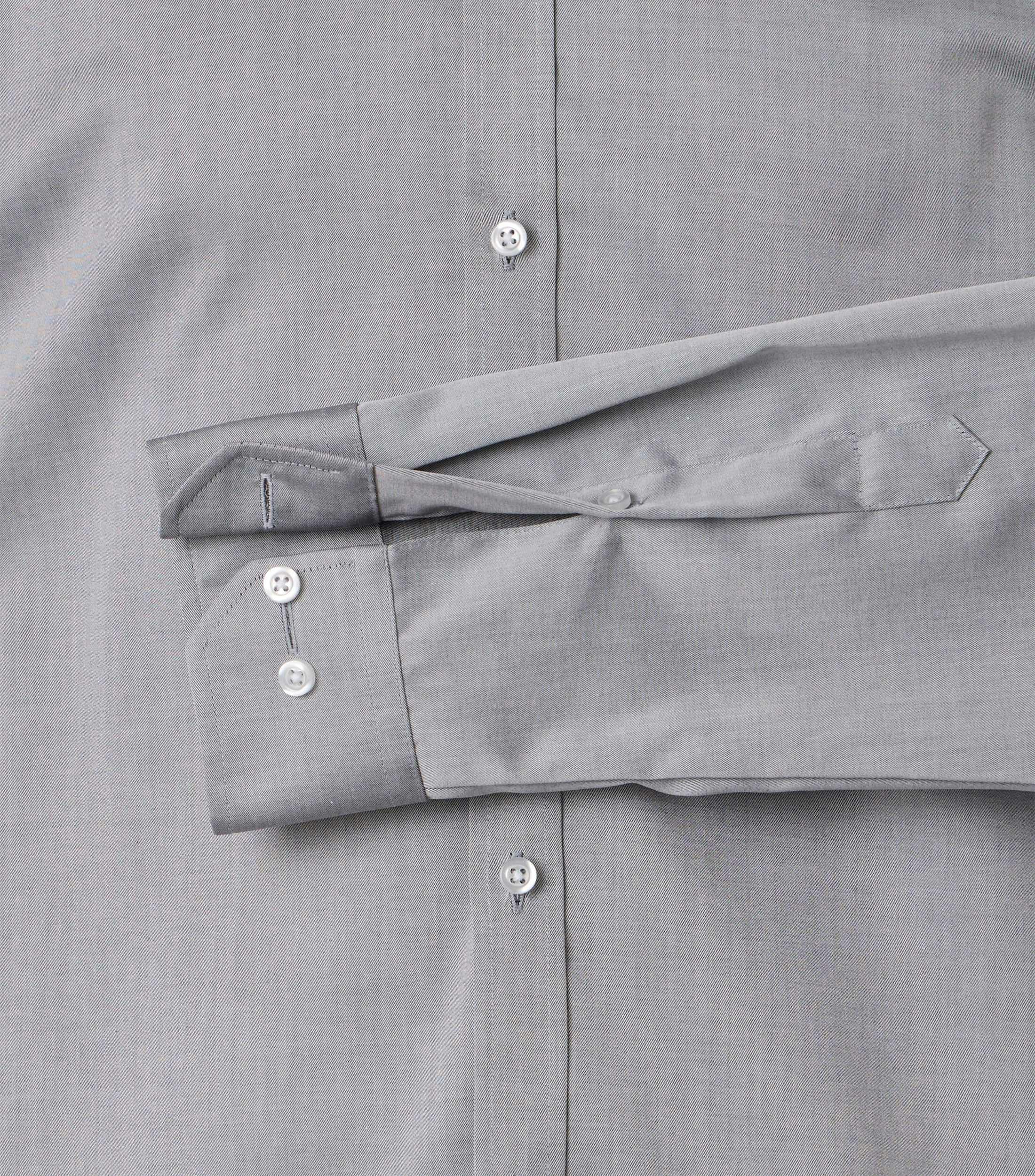 Ein Businesshemd im uni Muster in der Farbe Grau