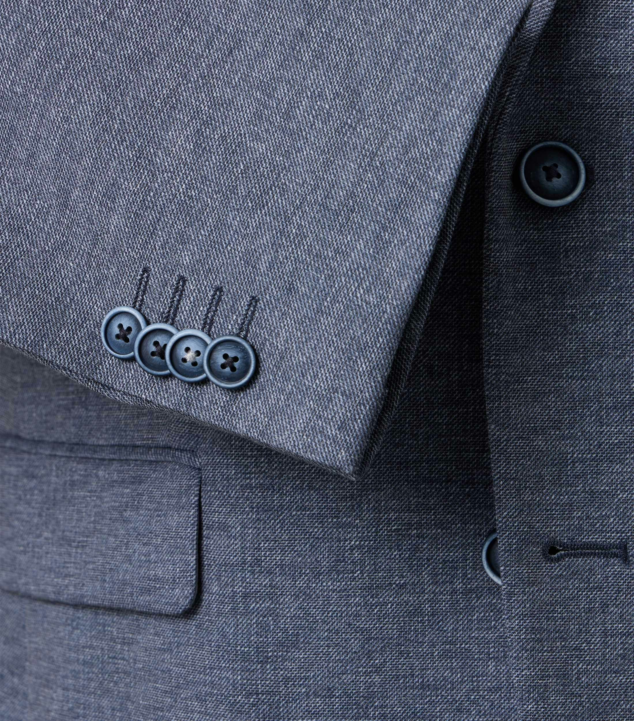 Ein Sakko im uni Muster in der Farbe Blau