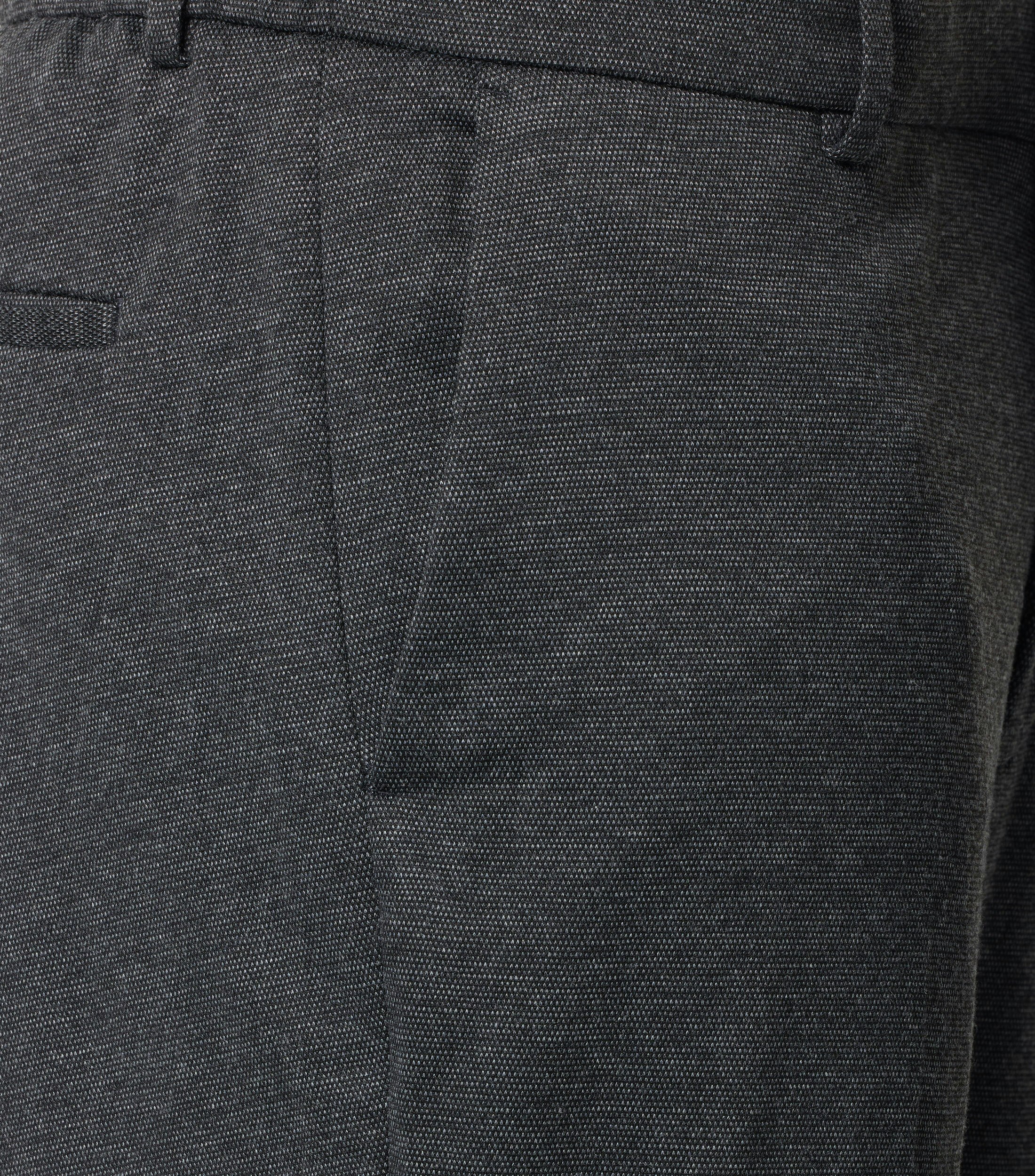 Eine Chino im uni Muster in der Farbe Dunkelgrau