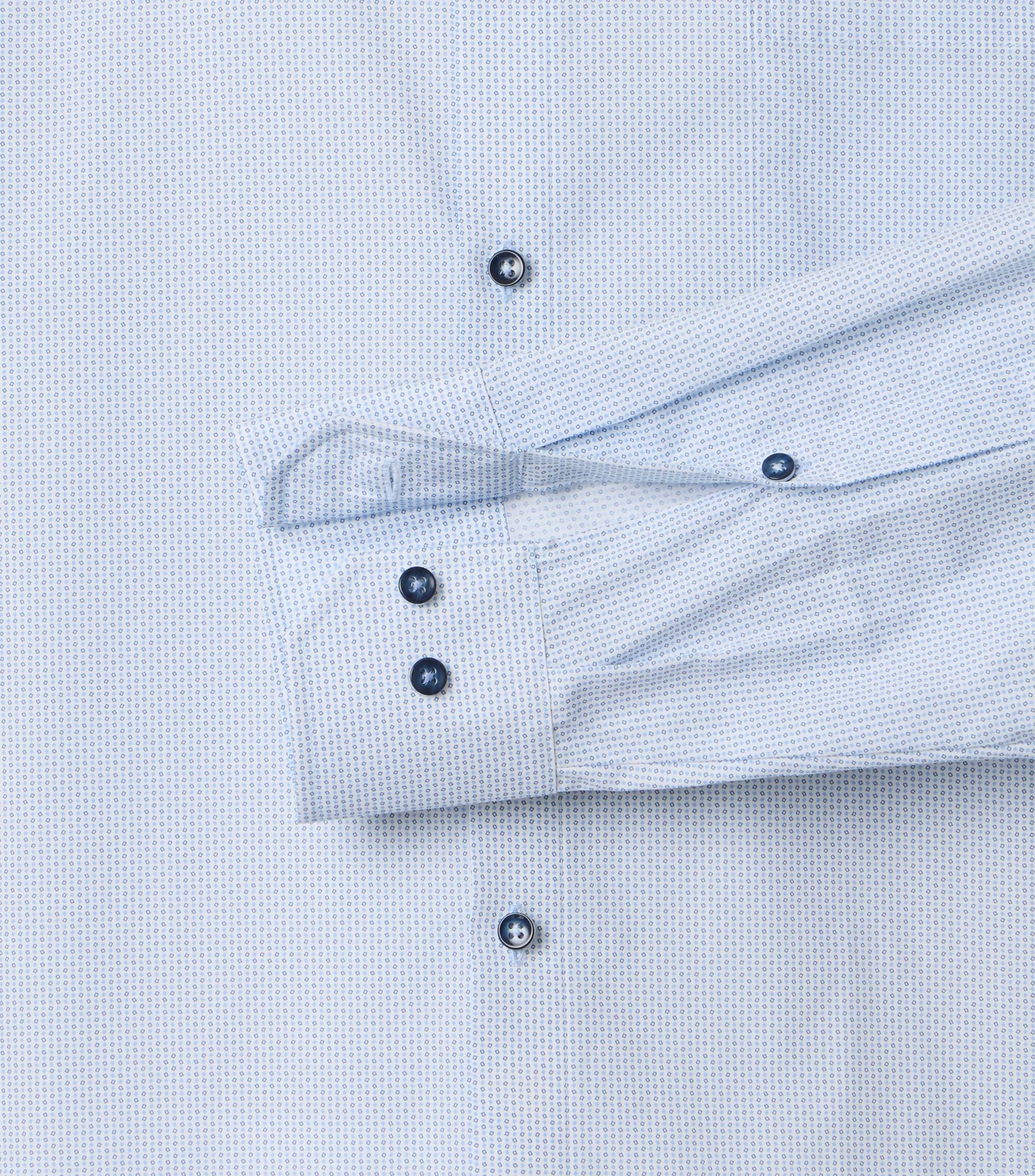 Ein Businesshemd im Print Muster in der Farbe Hellblau