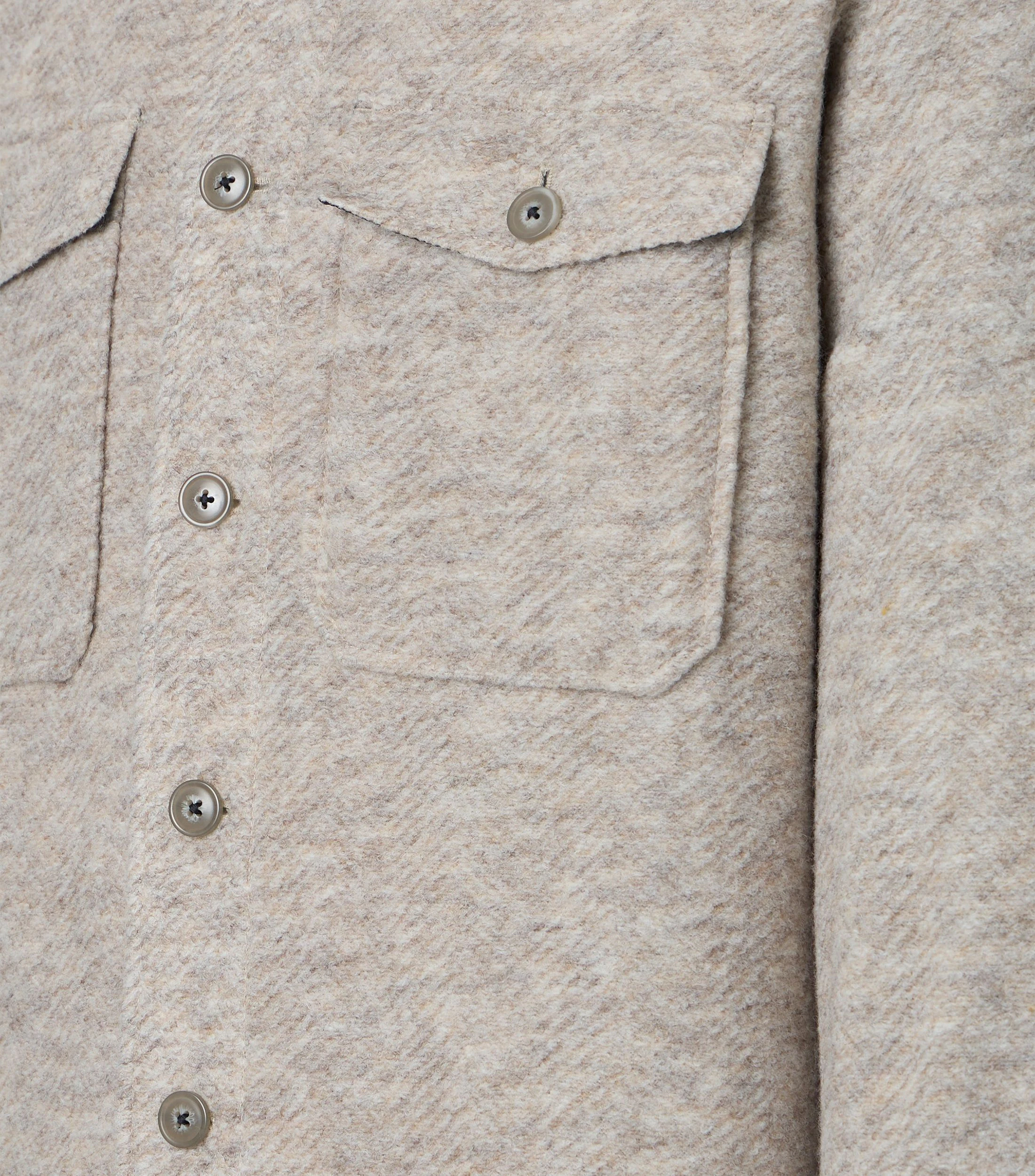 Hemdjacke im unifarbenen Design in der Farbe Beige