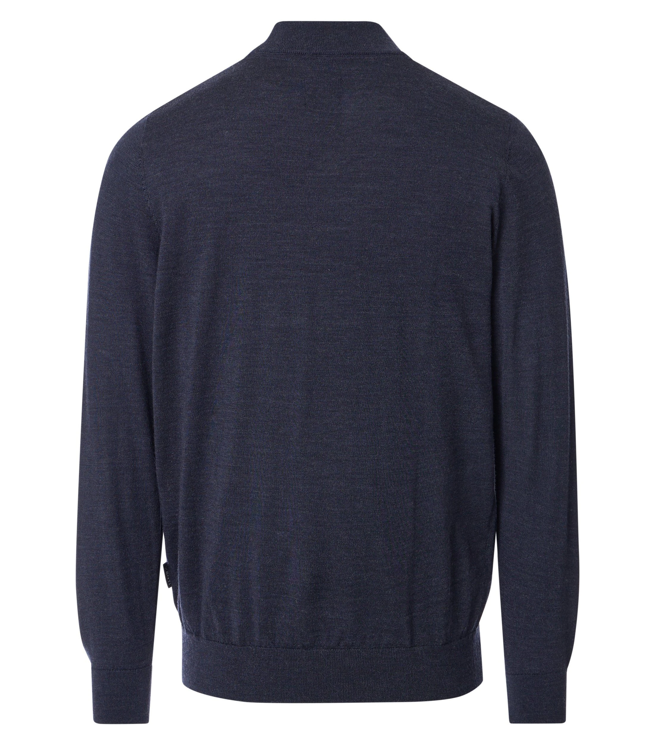 Rollkragenpullover im unifarbenen Design in der Farbe Dunkelblau