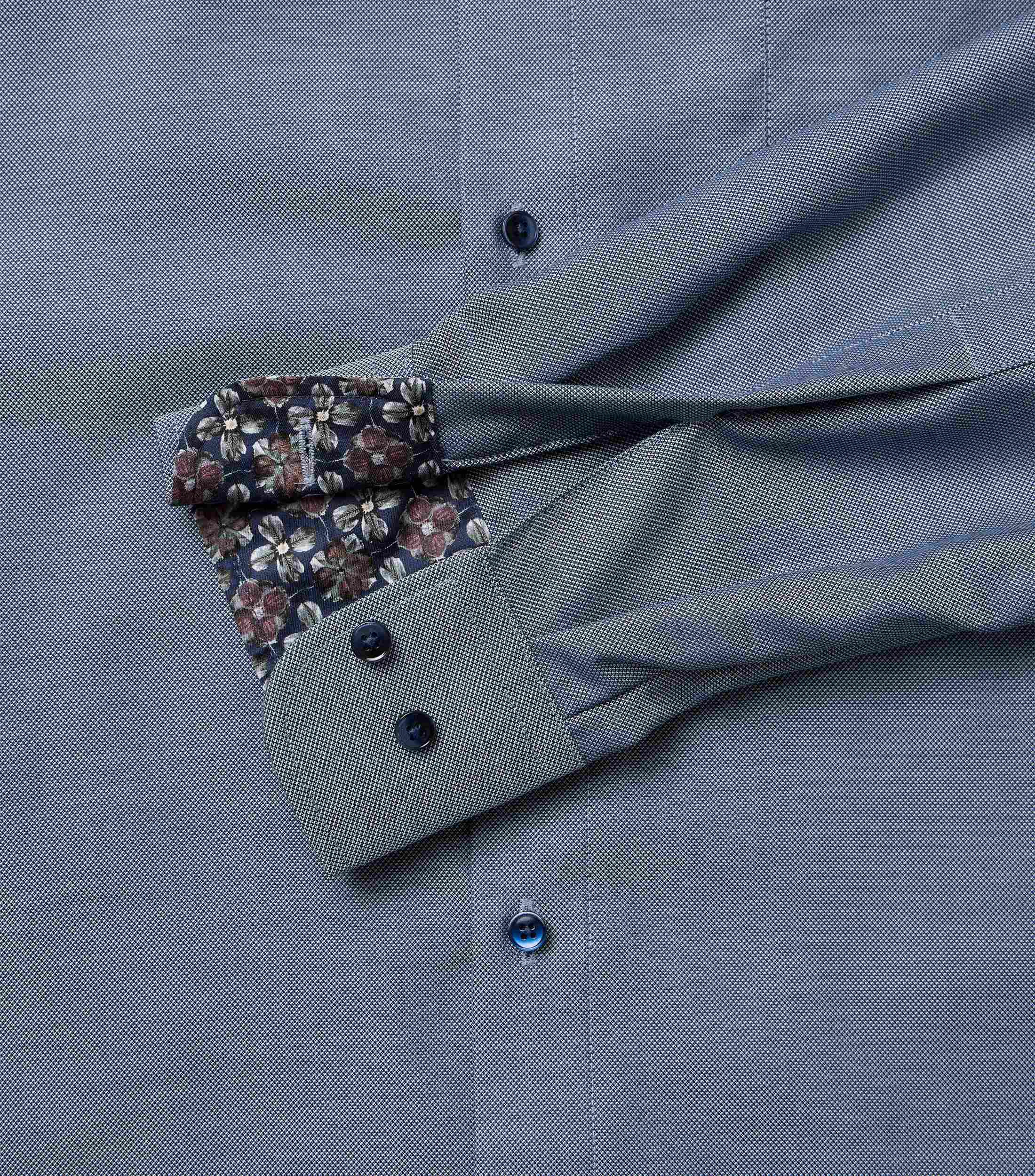 Businesshemd im unifarbenen Design in der Farbe Blau